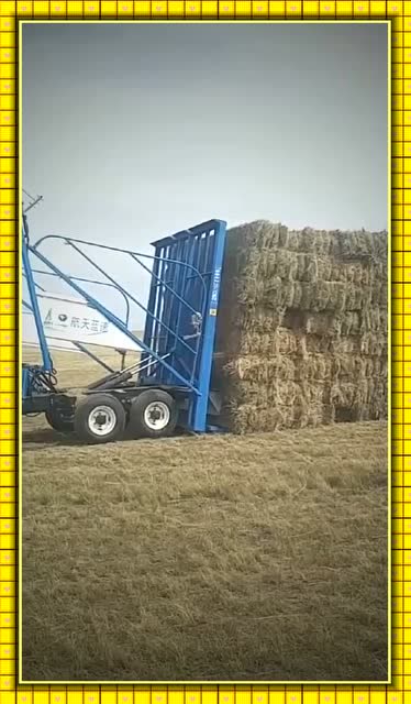 装车神器草垛机,大爷靠这台设备,走向小康生活