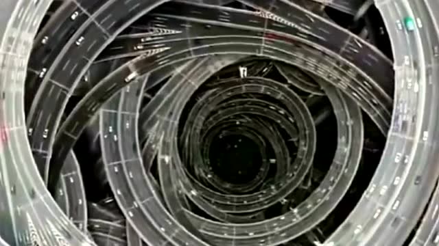 重庆漩涡式的立交桥,这也太厉害了吧,中国的建筑技术简直太狠了!