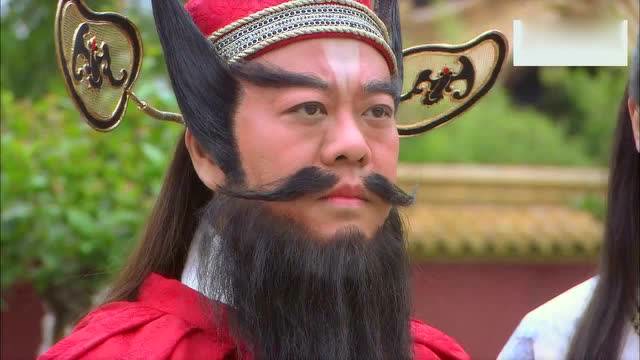 天师钟馗:老道士竟用自己弟子元神疗伤,顷刻间将其吸成人干!