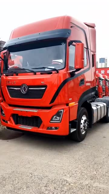 2020最新款 东风天龙kl牵引车