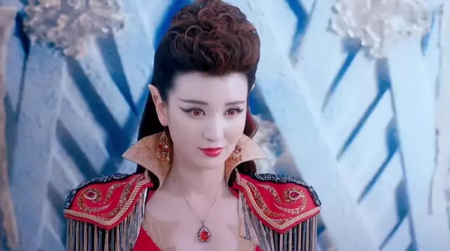 幻城:火王认定释是自己孩子,当着冰王的面说教他火族幻术