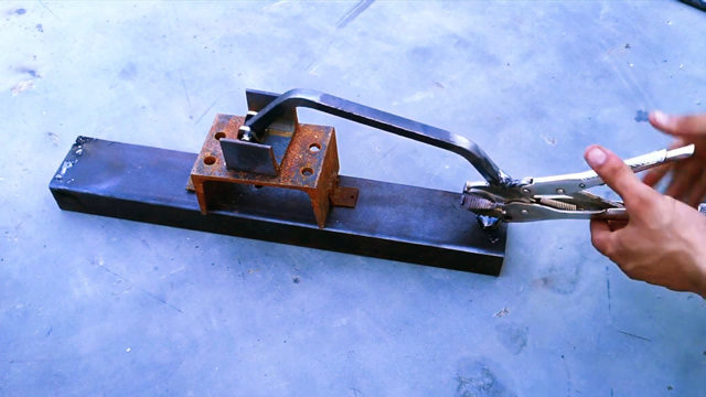 电焊安全最重要,夹具可少不了,自制实用简易焊接夹具!