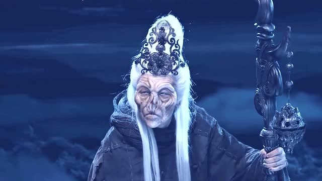 年轻人不讲武德,偷袭我这个快入土的老妖怪,看我怎么整你!