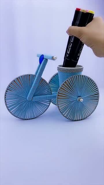 生活在于发现美,光盘变成精致笔筒,不缺光盘只缺灵巧的双手