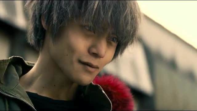 热血街区:jesse出狱归来,小女孩的举动,让他暖到了!