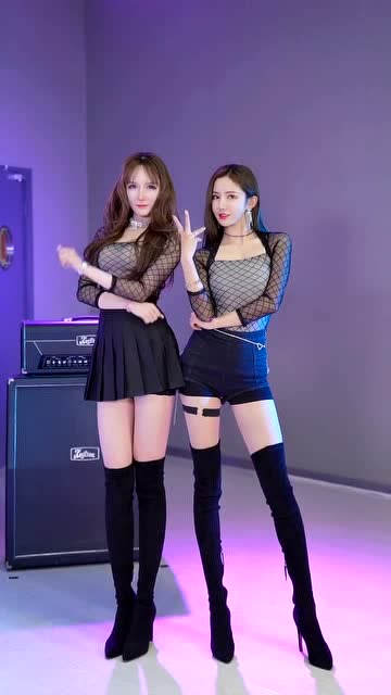 祝你顺风顺水顺财神,朝朝暮暮有人疼小雅yana·巢青年