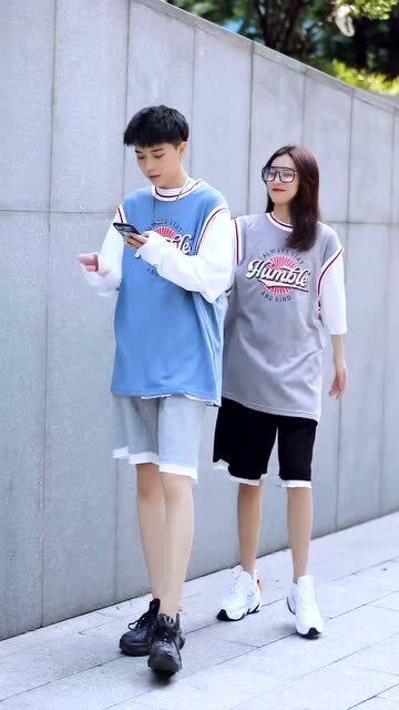 以前王佳萱总是被马总撩,今天反过来了,亮点自寻