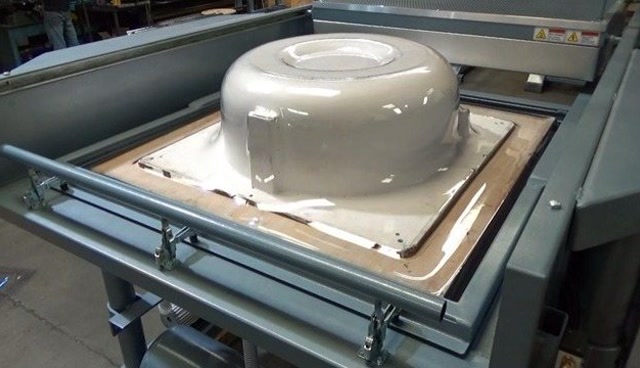 包装用的泡壳是这样制造的,这就是真空吸塑工艺