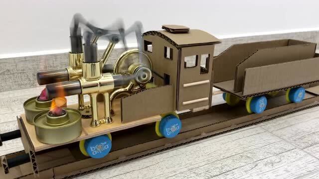 用纸皮自制一个蒸汽小火车能开动的那种