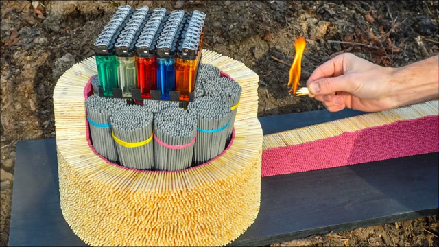 这样玩火柴真的太好玩,玩了一天一夜