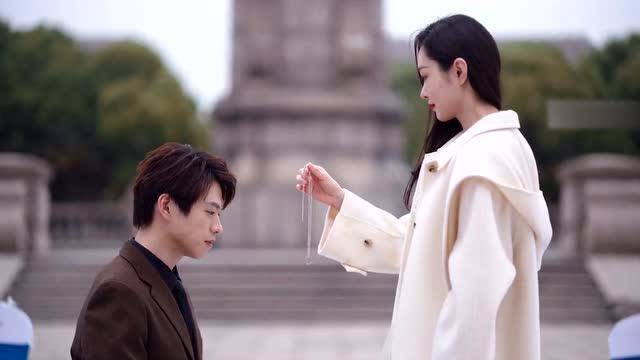 段序求婚戴希希,两人终于在一起了,心疼滕总