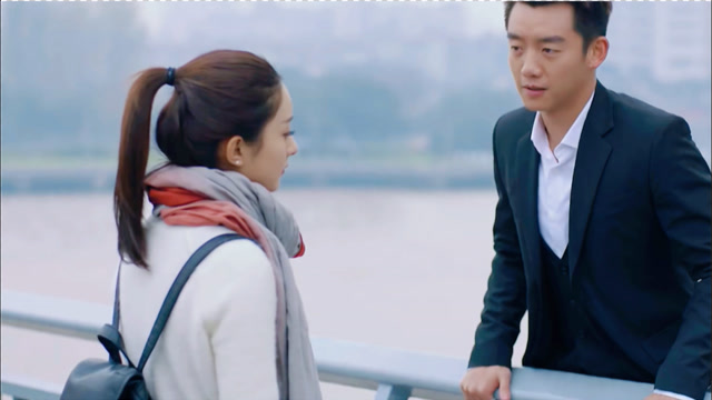 加油吧实习生(十)宋暖真的是被欺负哭了,张盛跳河求原谅