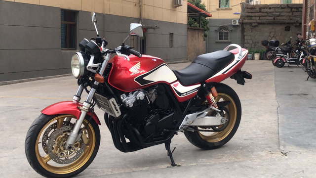 本田cb1代 骑不坏