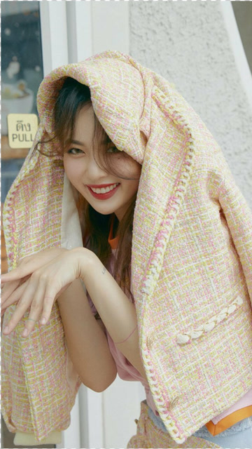 babe时期的金泫雅真是绝绝子,每一帧都是壁纸,这才是视觉享受