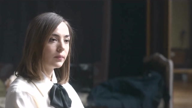 克劳德夫人3克劳德相信爱情的结果就时遭到背叛她赶走了让她伤心的