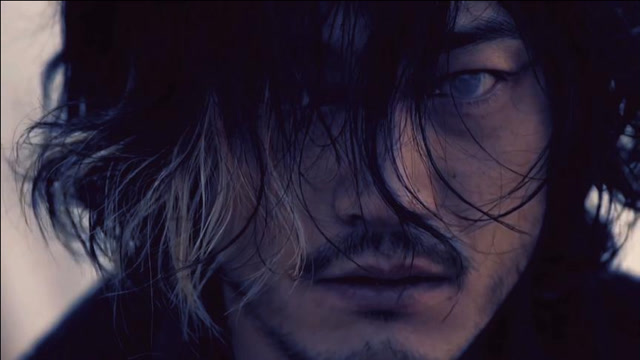 假面骑士:压迫感极强的骑士首次登场(四),仁叔一笑,生死难料!