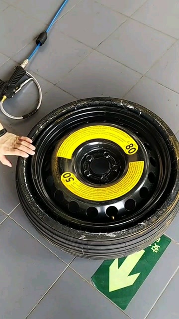奥迪的充气备胎应该怎么使用?