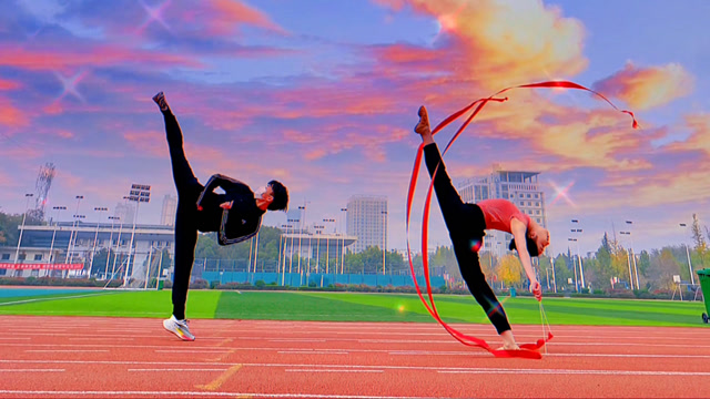 当体育生遇到舞蹈生,这就是力与美的完美展示,实在是太帅了!