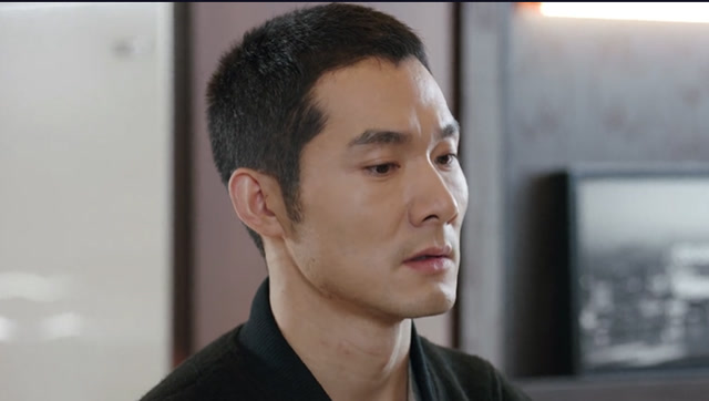 《逆袭之星途璀璨》第32集01:叶琛发现程语柔的病情,帮她完成心愿