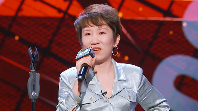 张踩铃老公想跟成龙玩玩功夫?