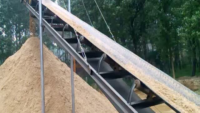 华英矿山机械制砂洗砂工艺现场