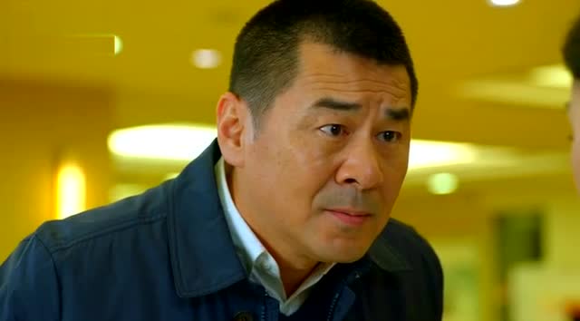 中国式关系 马国梁得之前妻婚讯 男儿心痛落泪