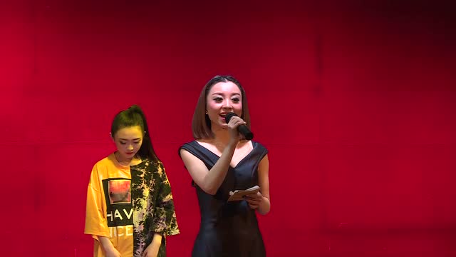 重庆三峡艺术团舞蹈《血汗泪》