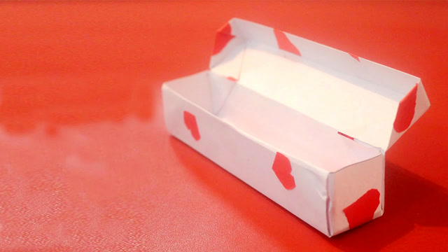 简单实用的折纸铅笔盒只需一张纸劳动节陪孩子一起做手工