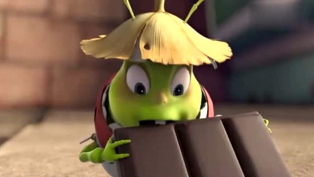 熊出没变形记 蛋壳侠吃巧克力的技术无人可比