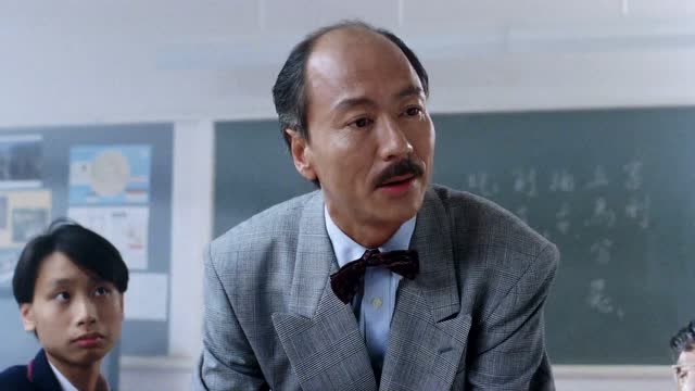 逃学威龙1:潜伪窥私是要被宫刑的,说的不就是周星星吗