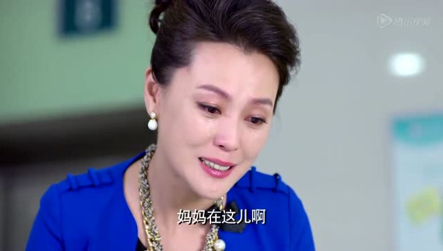 你是我的姐妹张莉圆看到杨佳胳膊上的抓伤