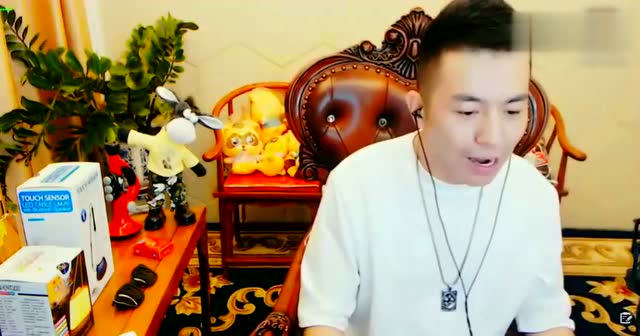 yy历史以来最贵周星属舞帝雷子,三天破800万,利哥透露明天继续