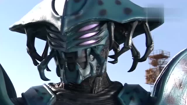 假面骑士kabuto:异虫来袭!这只异虫造型还不错啊!