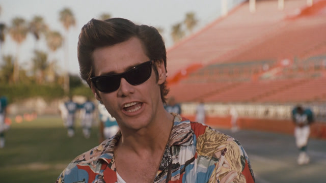 几分钟看完喜剧大师金凯瑞的经典之作《神探飞机头》