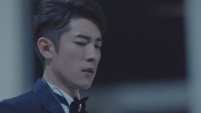 sci谜案集:萌新小警察白驰被一招撂倒,白羽瞳惊讶不已