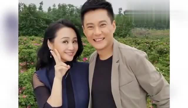 44岁曹颖和47岁老公王帆新剧开拍瘦身后的曹颖颜值回归