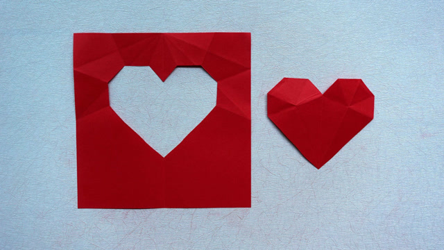 钻石之心剪纸,用一刀剪的方法剪钻子之心,很可爱哟!