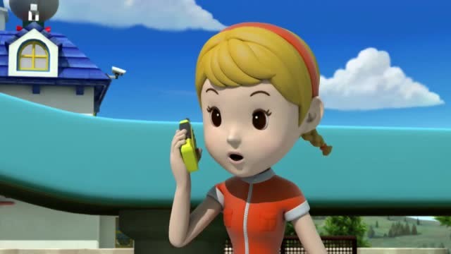 变形警车珀利:小娟姐姐已经决定加入海利的队伍,就听到警报响起了