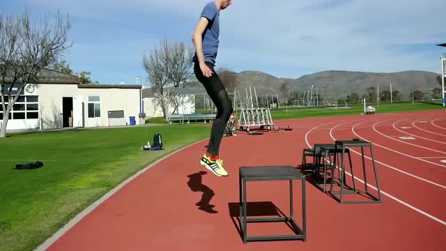 想要扣篮,就要这样加强弹跳力练习,你知道吗?