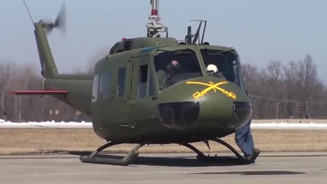 大名鼎鼎的uh-1h直升机,终于可见真容!