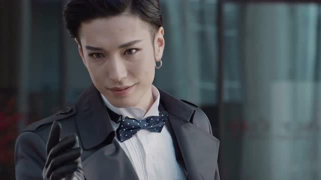 铠甲勇士猎铠阿良和恩韦之间的矛盾激发