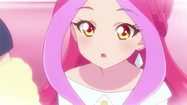 偶像活动:小时候的艾尔莎好可爱,这东西一定非常适合艾尔莎吧!