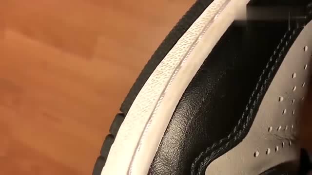 太生气了!鞋盾毁aj1