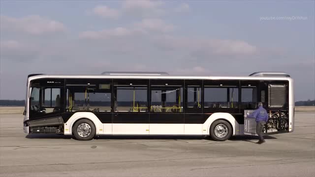 机械百科:德国man牌公交车,稳定性应该不错,真想去开一天