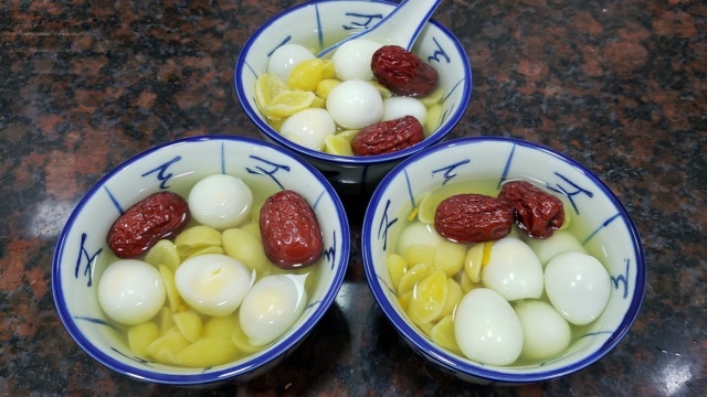 白果甜汤,潮汕过年走到哪都能吃到的美食,老人小孩都爱吃