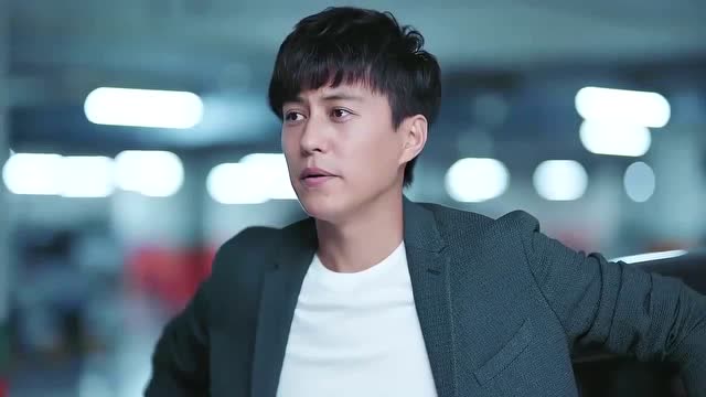 恋爱先生:铭阳亲自教学,修车胎是撩妹最实用技巧,王岩虚心学习