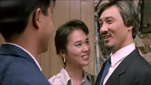 英雄本色2:龙四对这个乘龙快婿很满意,不知其实是警察派来的卧底