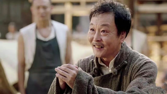 《芝麻胡同》吴友仁使坏打伤孔老痴并威胁他离开沁芳居