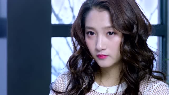 《极光之恋》关晓彤耍手段抢走女二代言!偶像剧女主才不是傻白甜!