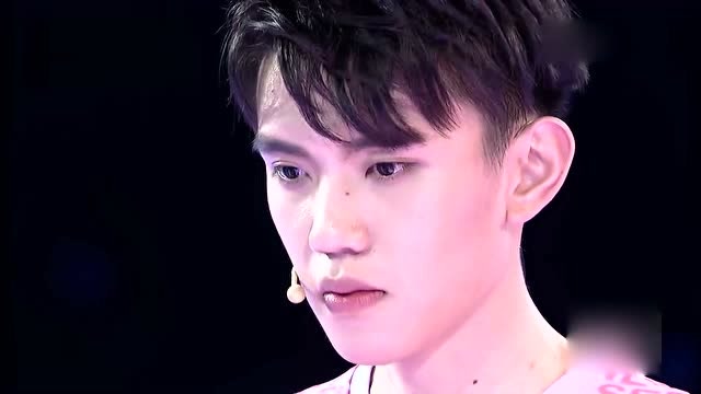 童子沩骑着白马遇到自己的公主,女嘉宾的表白太甜腻!舞台都变亮点